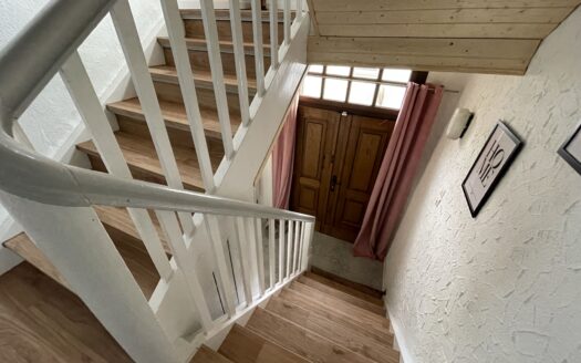 Liebevoll saniertes Haus mit Garten, Garagen, Carport in Amöneburg – Rüdigheim