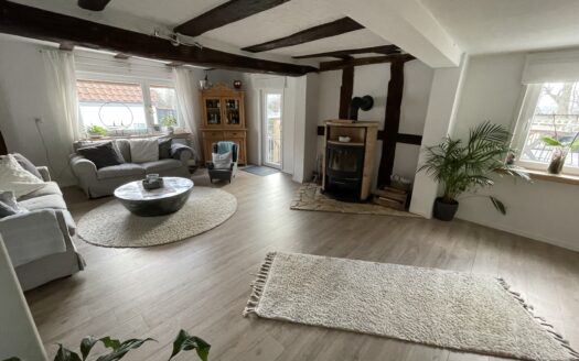 Liebevoll saniertes Haus mit Garten, Garagen, Carport in Amöneburg – Rüdigheim