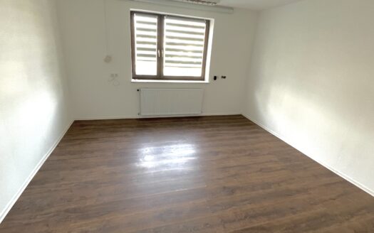 2 Zimmer Wohnung mit neuer Einbauküche in Amöneburg-Roßdorf