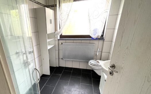 2 Zimmer Wohnung mit neuer Einbauküche in Amöneburg-Roßdorf