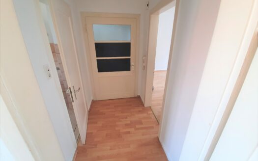 VERMIETET! Zentrale 2 Zimmer Wohnung mit Einbauküche in Kirchhain