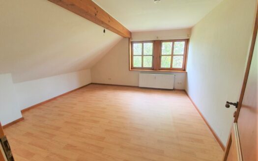 Wohntraum – 3 Zimmer Wohnung mit Balkon in Gemünden (Wohra)