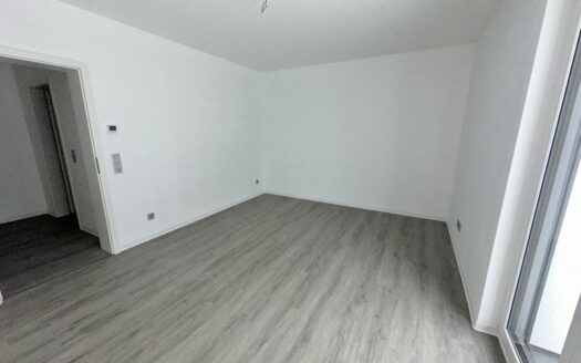 seniorengerechte 3 Zi.- Eigentumswohnung mit Balkon in Neustadt – Neubau (W3)