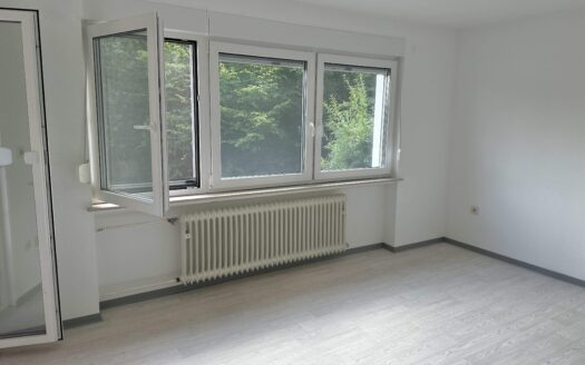 1-2 Familien – Haus mit Garten u Garage in Homberg (Ohm)