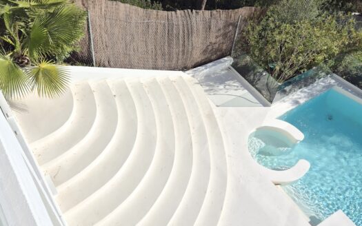 Ein mediterranes Wohnjuwel in Traumlage -Luxus trifft auf Lebensqualität