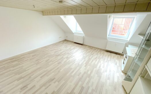 WOHN- u. GESCHÄFTSHAUS im Herzen von KIRCHHAIN – RENDITEOBJEKT