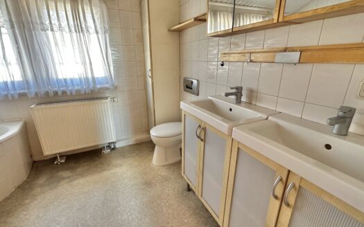 Attraktives Einfamilienhaus mit viel Platz in Cölbe-Reddehausen