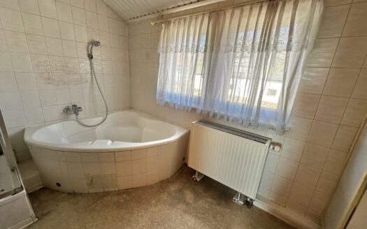 Attraktives Einfamilienhaus mit viel Platz in Cölbe-Reddehausen