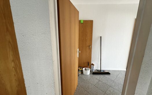 Helle 2-Zimmer-Wohnung mit Sonnenbalkon in Amöneburg-Roßdorf – ab sofort verfügbar!