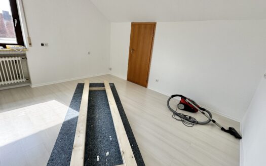 Helle 2-Zimmer-Wohnung mit Sonnenbalkon in Amöneburg-Roßdorf – ab sofort verfügbar!