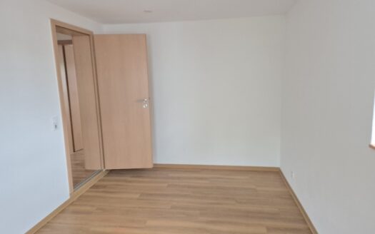 Exklusiv saniertes Stadthaus mit zwei Balkonen, Stellplatz & traumhafter Aussicht in Homberg (Ohm)