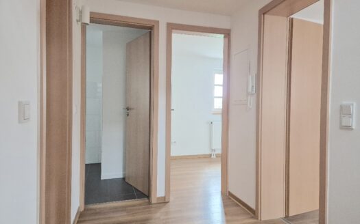 Exklusiv saniertes Stadthaus mit zwei Balkonen, Stellplatz & traumhafter Aussicht in Homberg (Ohm)