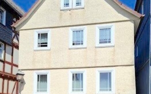 Einfamilienhaus zentral in 35315 Homberg-Ohm