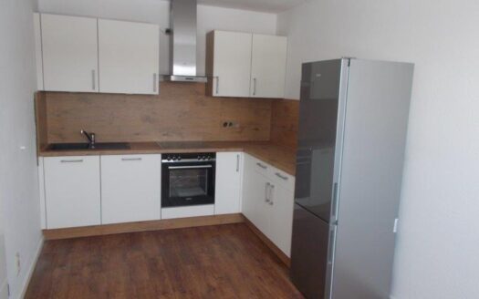 2 ZKB Wohnung mit Einbauküche in Kirtorf