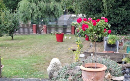 Charmantes Fachwerkhaus mit großem Garten in Stadtallendorf-Schweinsberg