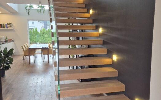 Exklusives Galeriehaus mit KNX-Gebäudeautomation und hochwertiger Ausstattung