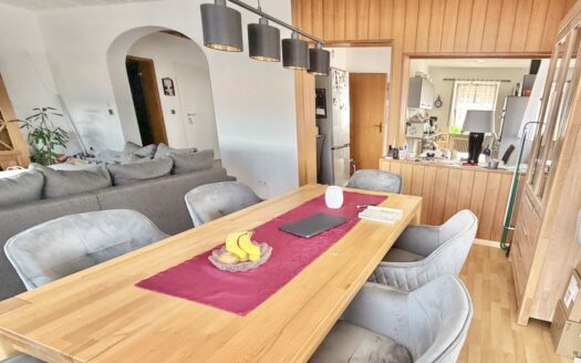 Erdgeschosswohnung m großem Balkon in Püttlingen-Köllerbach