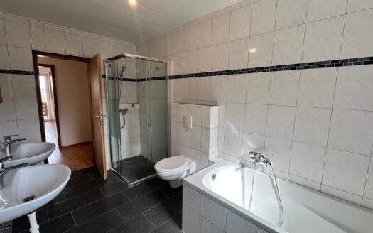Erdgeschosswohnung m großem Balkon in Püttlingen-Köllerbach