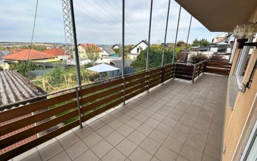 Erdgeschosswohnung m großem Balkon in Püttlingen-Köllerbach