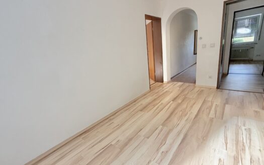 Helle Erdgeschosswohnung in Marburg-Moischt