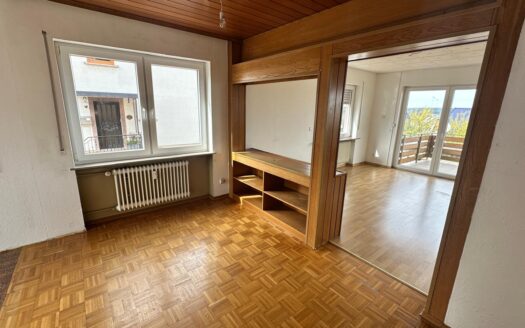 Erdgeschosswohnung m großem Balkon in Püttlingen-Köllerbach