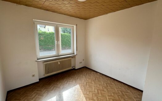 Erdgeschosswohnung m großem Balkon in Püttlingen-Köllerbach